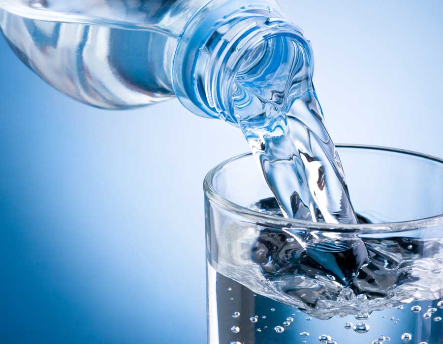 Confuso Cívico Fobia Rellenar tu botella de agua , más peligroso de lo que parece