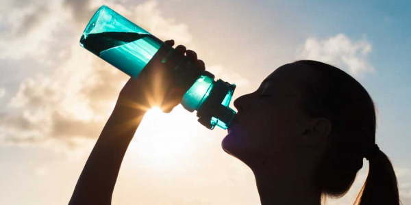 Guía para escoger las mejores botellas ecológicas para agua
